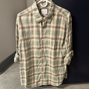 American Eagle Outfitters Green and Beige Plaid Shirt